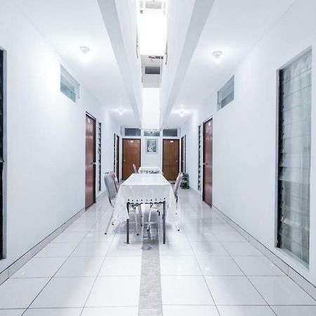 Super Oyo 1516 Cemara Gading Syariah Hotell Bogor Exteriör bild