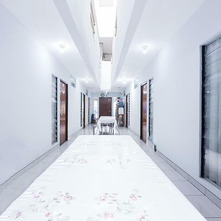 Super Oyo 1516 Cemara Gading Syariah Hotell Bogor Exteriör bild
